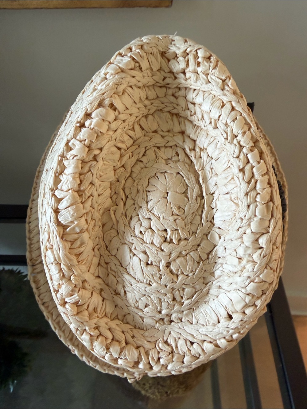 Kate Spade Beige Straw Fedora with Black Raffia Bow - Picture 5 of 6
